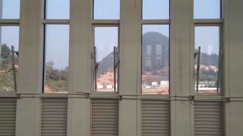 塑钢门窗回收：揭秘市场价格波动背后的秘密**